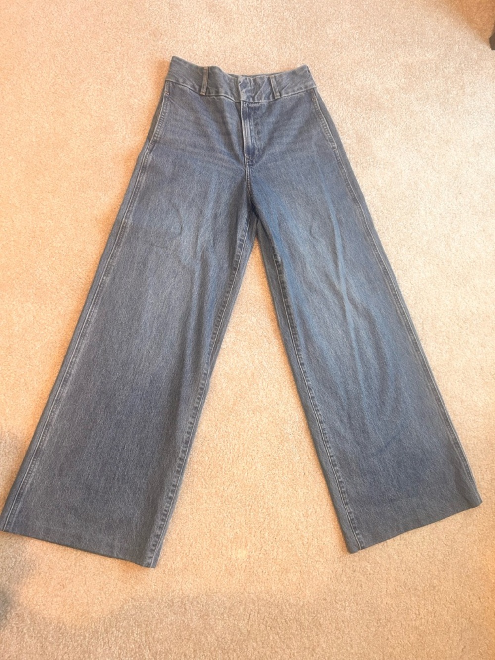 Express Wide-Leg High-Rise Jeans